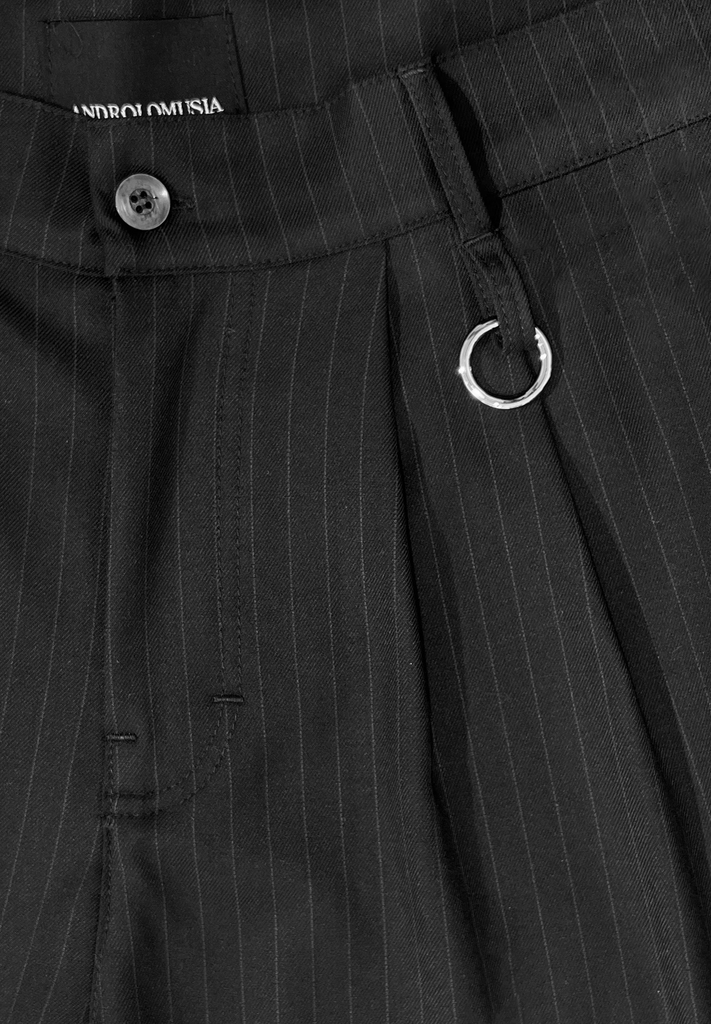 MOBSTER SHORTS [PINSTRIPE BLACK]